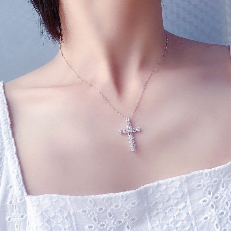 Vòng cổ Chữ thập Bạc Đá Cila hình Thánh giá VC172110
