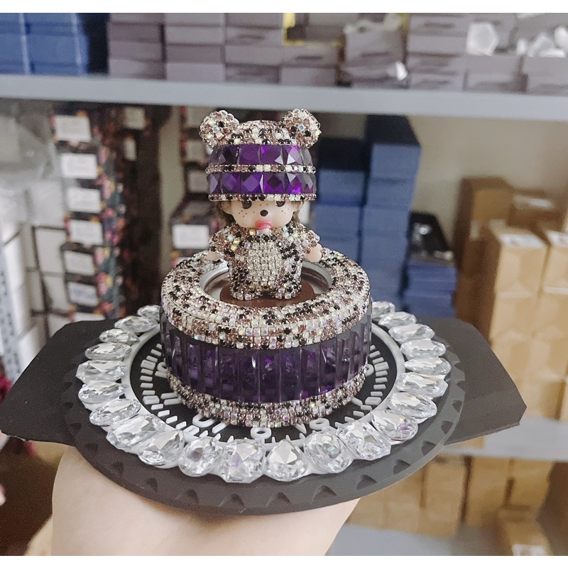 Gấu Đá Pha Lê Trang trí Tap lo Xe Ô tô