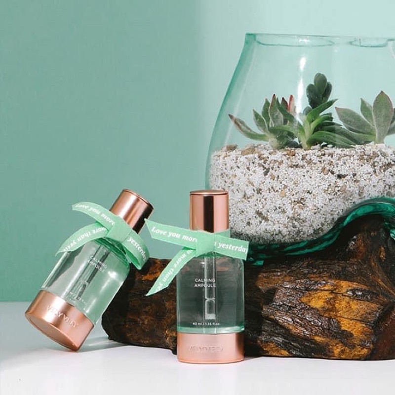 Tinh chất tái tạo phục hồi da - Vely Vely Madecassoside Repair Ampoule