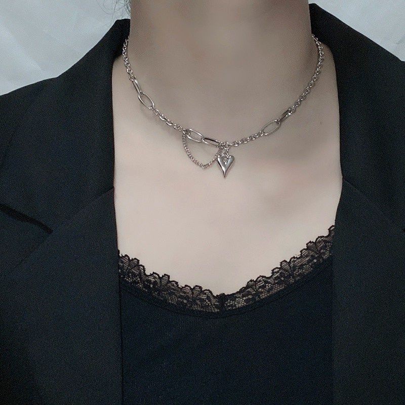 Vòng cổ hình trái tim phong cách đường phố cá tính