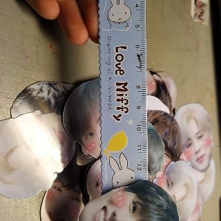 Kẹp tóc mỏ vịt  bts