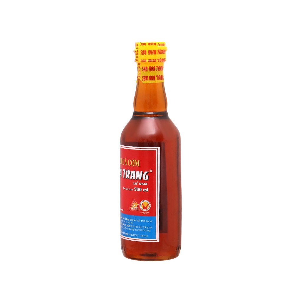 Nước mắm cá cơm 584 Nha Trang 15 độ đạm chai 500ml