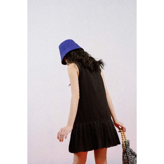 Đầm sát nách Libe