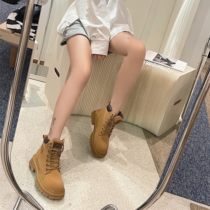 Giày Boot Martin Da Đế Dày Dày Dặn Phong Cách Anh Quốc Thời Trang Cho Nữ