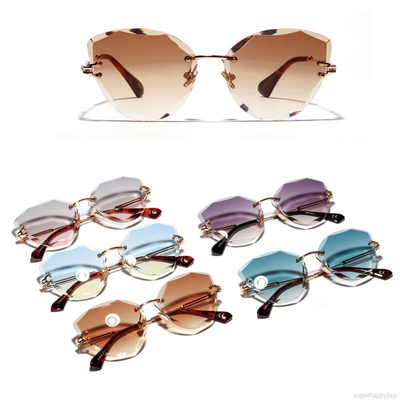Kính mát mắt mèo nữ gọng kim loại đính pha lê nhiều màu | BigBuy360 - bigbuy360.vn