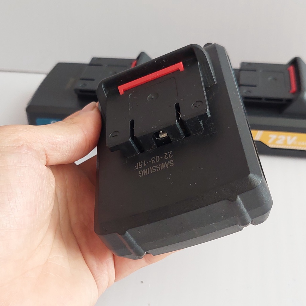 Pin máy khoan 5 cell dùng chung cho các loại khoan cùng chân pin