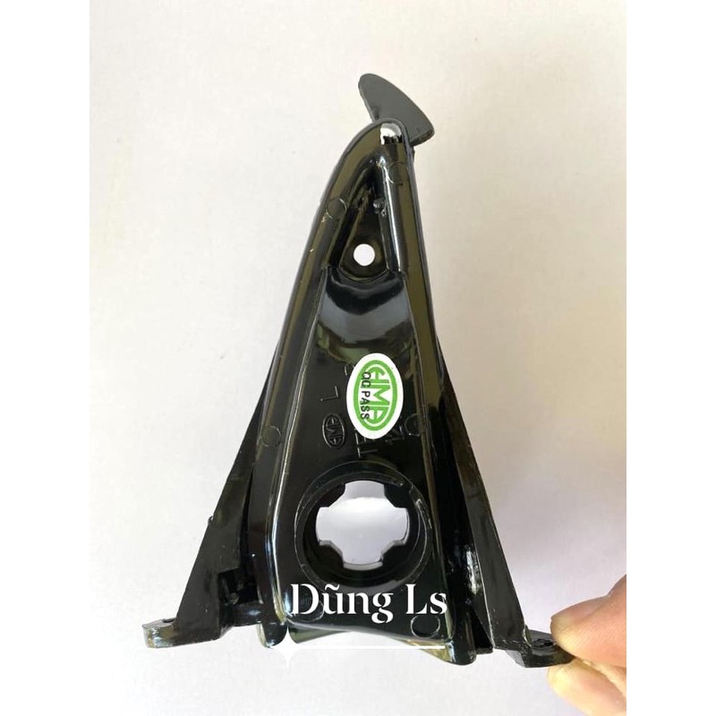 Lẻ xinhan NOVA TENA trước HMA, đèn xi nhan tena Thailand