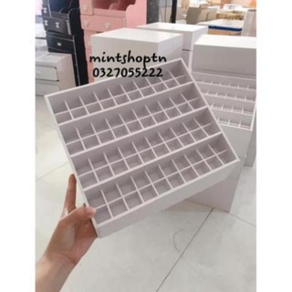khay son 80 ô phân tầng tiện dụng