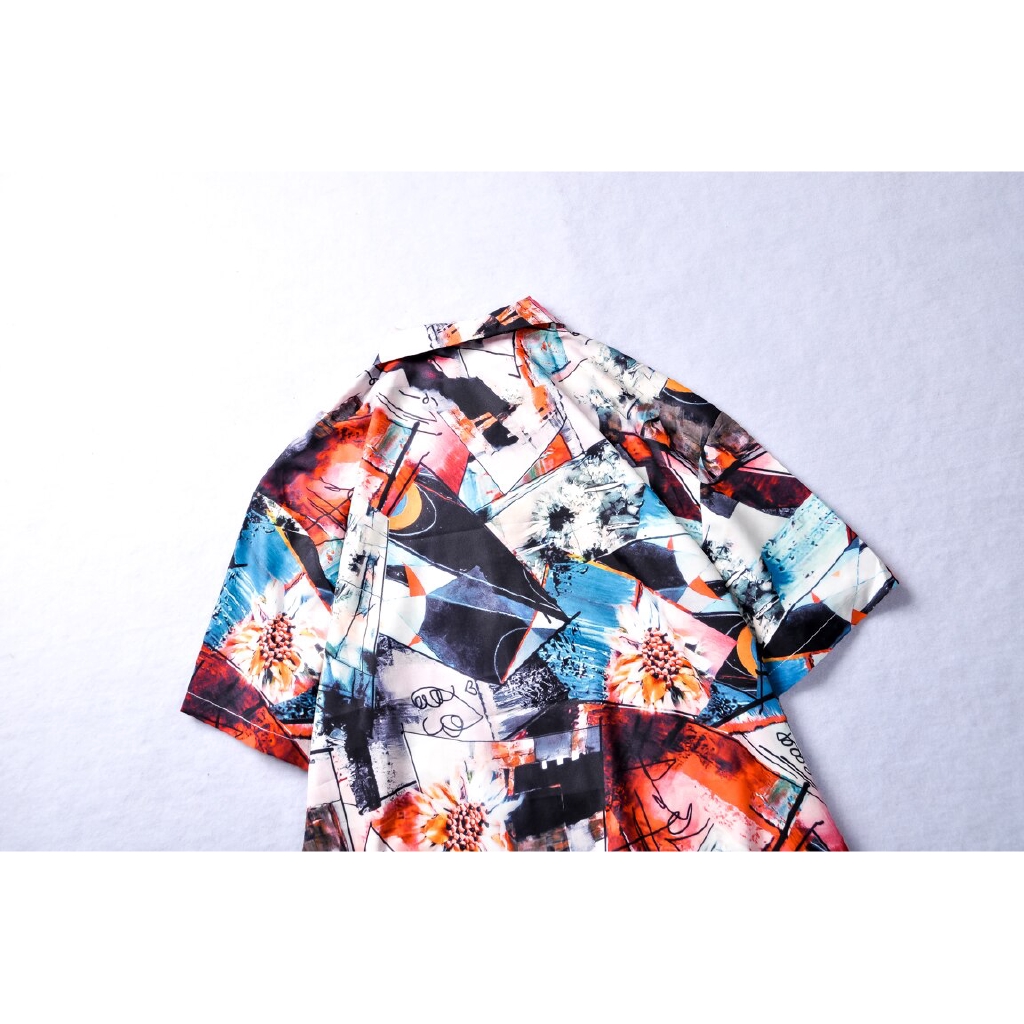 Áo sơ mi ngắn tay dáng rộng in hình Graffiti kiểu dáng cá tính thời trang cho nam | BigBuy360 - bigbuy360.vn