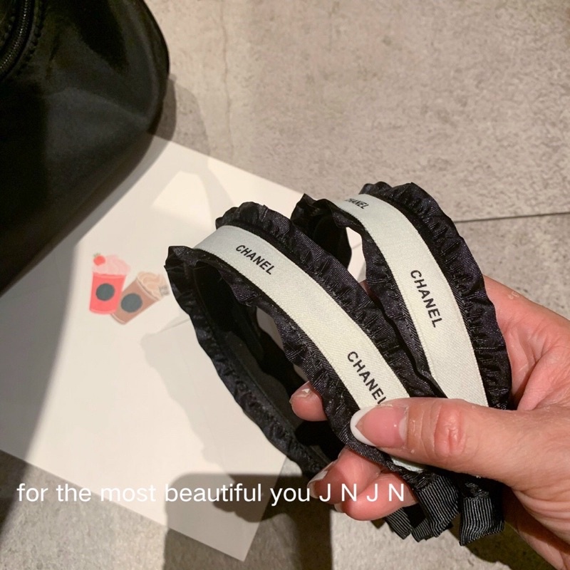 Cài tóc phối màu ruy băng trắng đen BOT DORIS sang chảnh phong cách Hàn Quốc