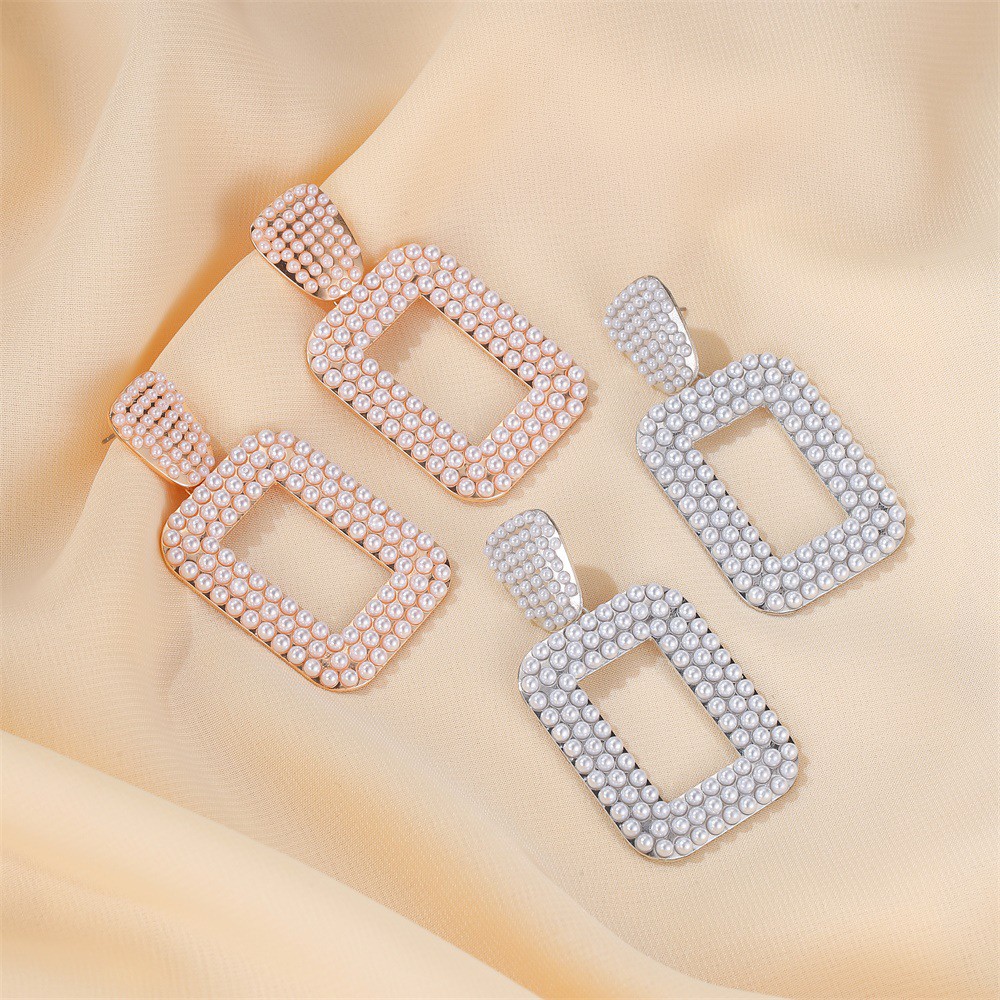 Bông Tai Dáng Dài Đính Ngọc Trai Xinh Xắn Dành Cho Nữ