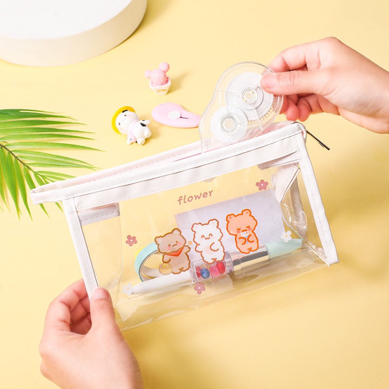 Hộp bút trong suốt cute hình tam giác ( khách lựa mẫu) HB998 - BaloGigo