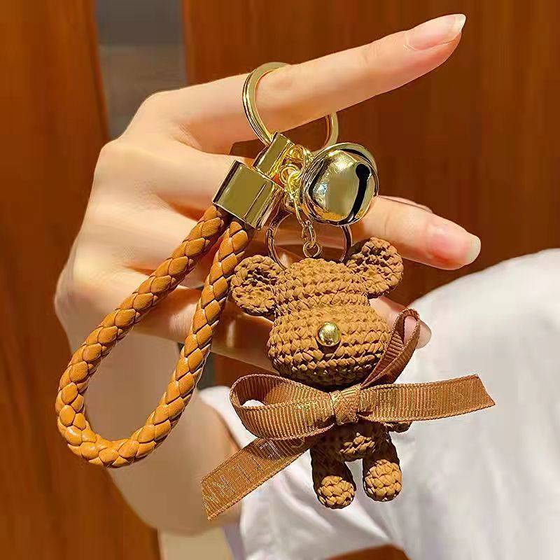 Móc khóa đồ chơi hình gấu bằng nhựa dễ thương thích hợp làm quà tặng cho cặp đôi