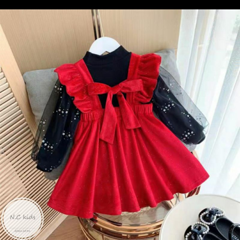 Sét váy nhung cho bé