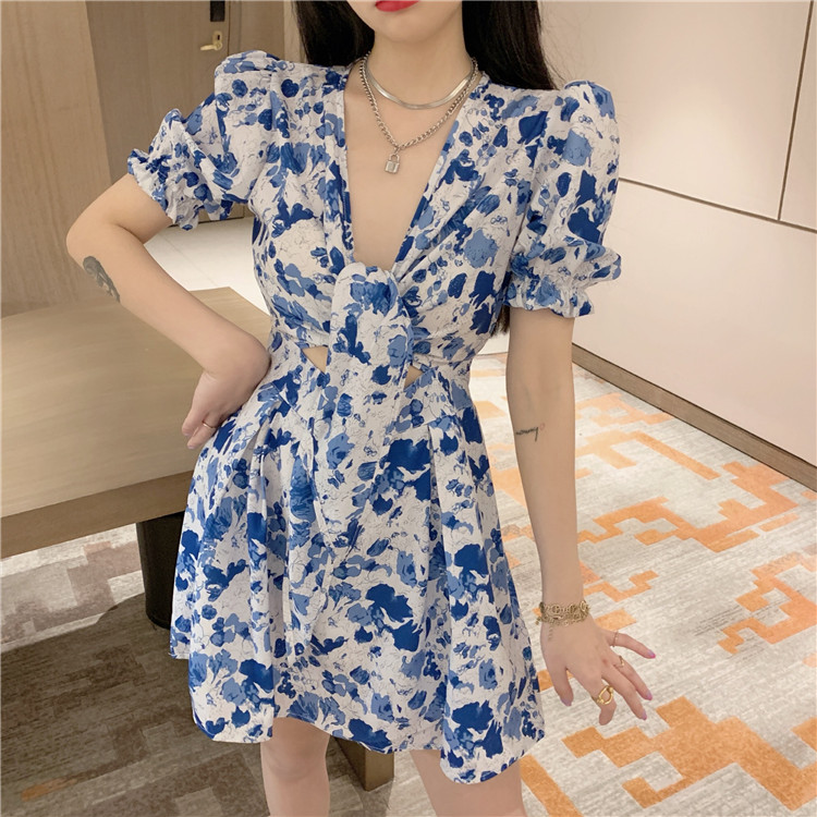 Đầm Hoa Cổ V Ngắn Tay Quyến Rũ Cho Nữ 2021 | BigBuy360 - bigbuy360.vn