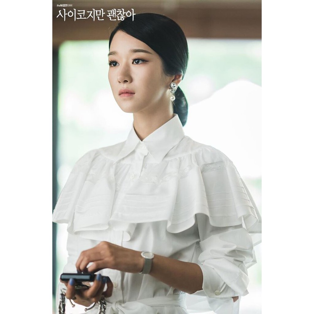 Đầm áo sơ mi cotton của Seo Ye Ji trong phim Điên Thì Có Sao
