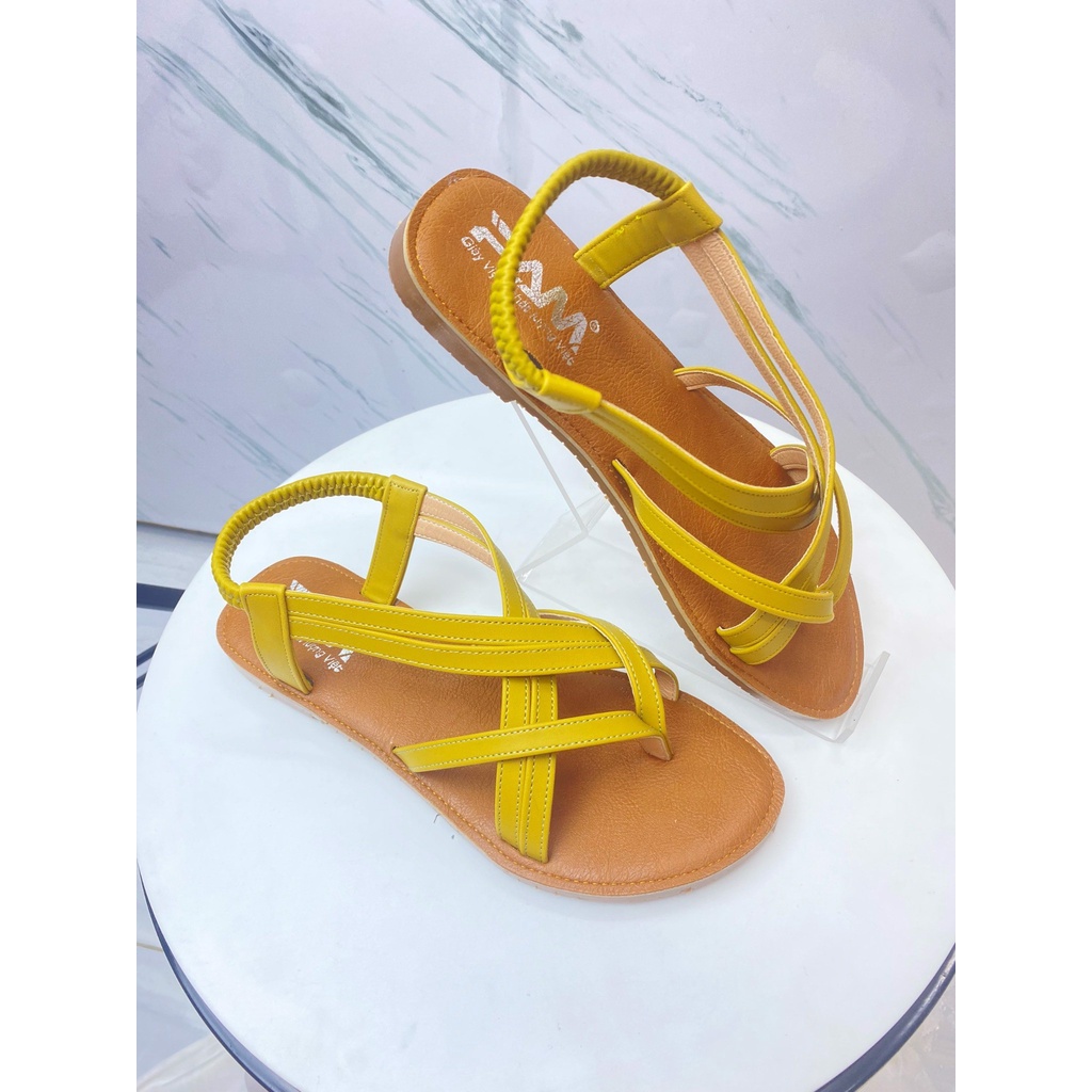 Sandal Nữ PAM Giày Việt - Chất Lượng Việt Đế Bệt Quai Chéo Xỏ Ngón Thời Trang Đi Chơi Đi Biển - SDBT803 - Size 35-39