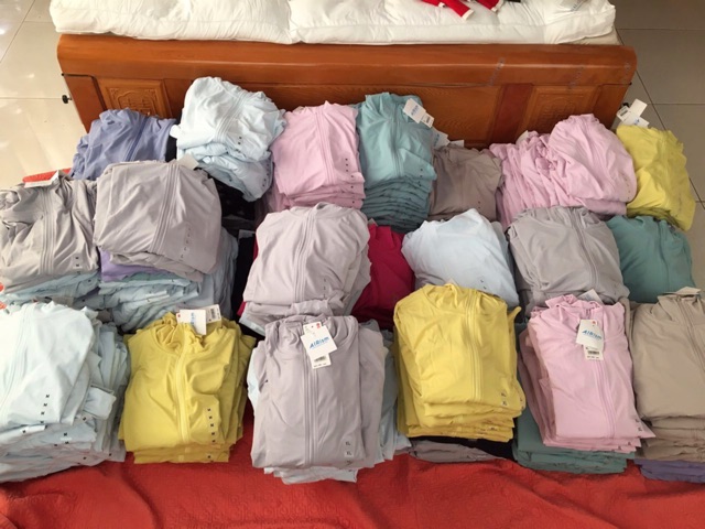 Áo chống nắng Uniqlo Arism 2019 của Nhật chất thun làm mát | BigBuy360 - bigbuy360.vn