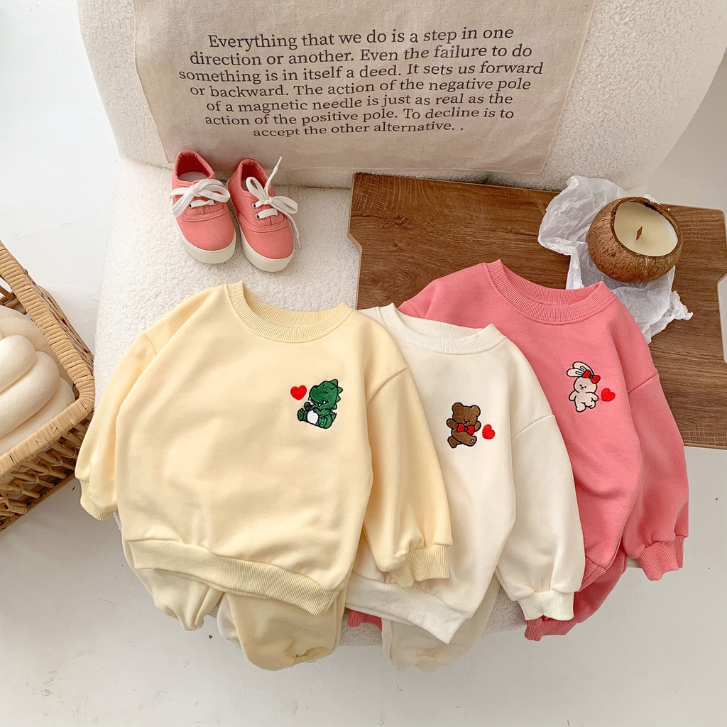 Bộ Đồ Thể Thao Áo Sweater Chui Đầu In Hình Gấu Nhỏ Dễ Thương Cho Bé