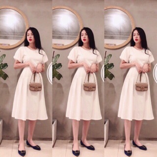 Đầm bo tay trắng