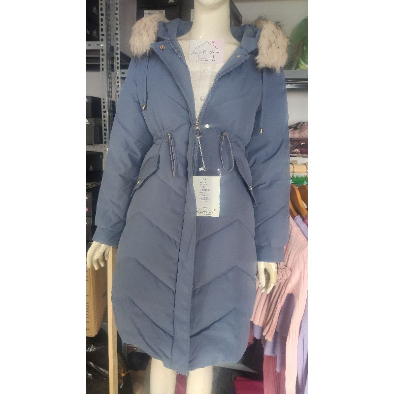 Áo khoác phao dáng dài áo phao dáng dài dây rút tạo eo hoạ tiết lượn sóng sang chảnh | BigBuy360 - bigbuy360.vn