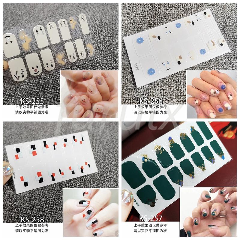 Miếng dán in họa tiết dùng trang trí móng tay