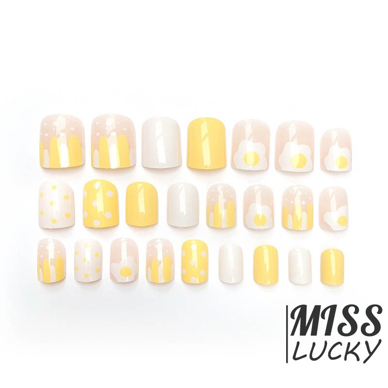 24 Chiếc Móng Giả Màu Vàng Dễ Thương