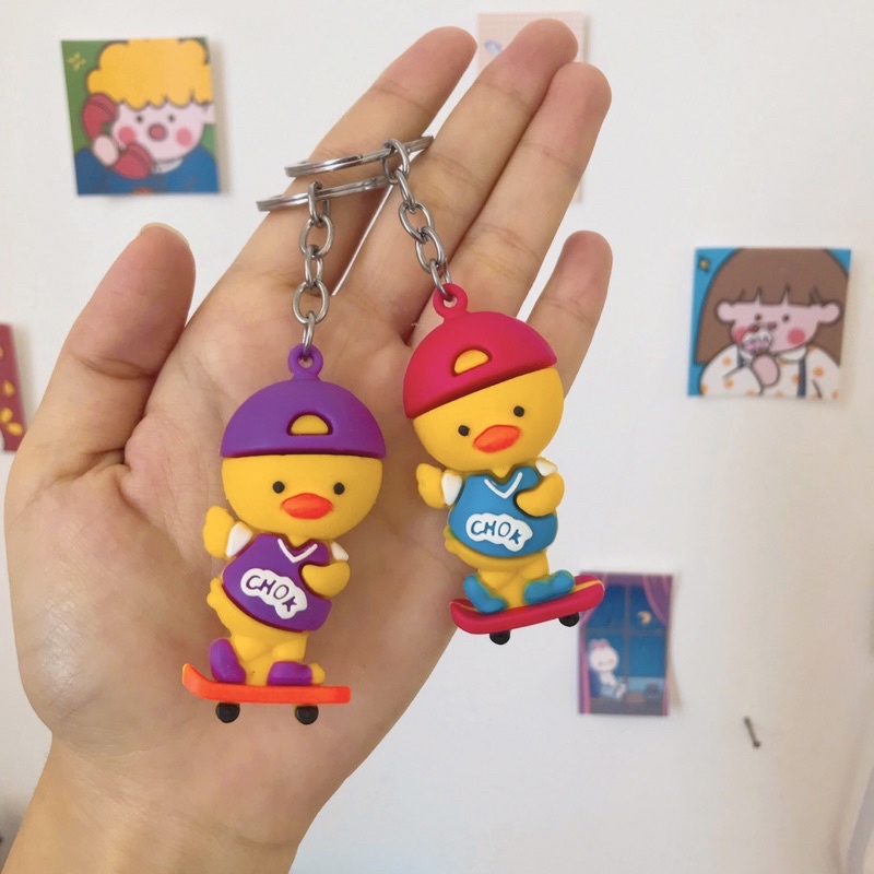 Móc Khoá Vịt Trượt Ván