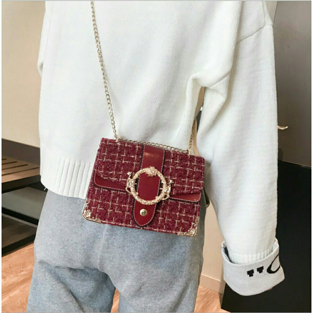 Túi nữ đeo chéo dạ nẹp 154