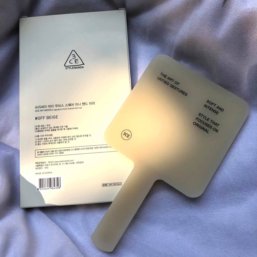 Gương 3CE My Moves Square Mini Hand Mirror Nhỏ