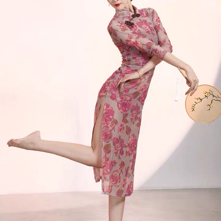 Bộ Trang Phục Sườn Xám Truyền Thống Trung Hoa 2021 Dành Cho Nữ