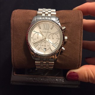 Đồng hồ Michael Kors MK5555- Chinh hang