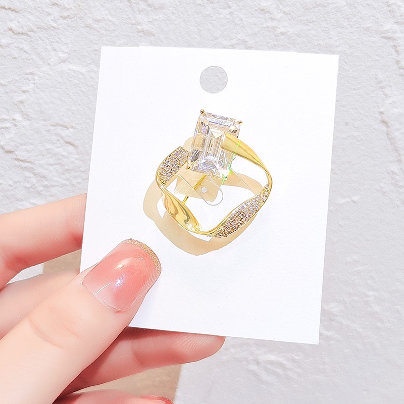 Ghim Cài Áo Đính Đá Zircon Lấp Lánh Thời Trang Hàn Quốc Cho Nữ