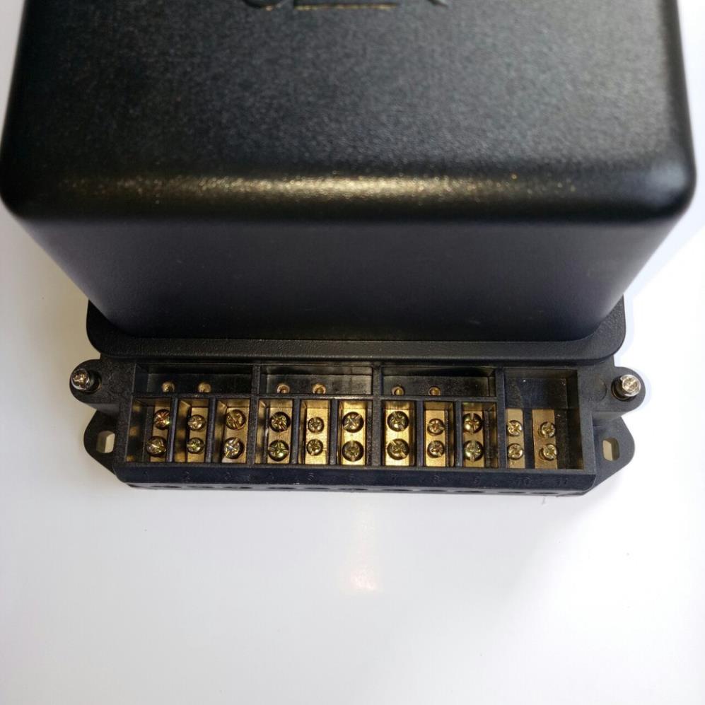 Công Tơ Điện  3 Pha 3x 220/380V EMIC