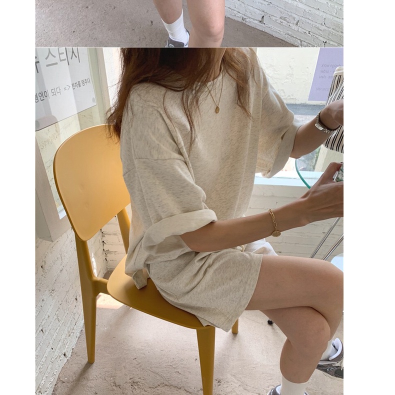 Set Áo Thun Ngắn Tay + Quần Short Thời Trang Nữ