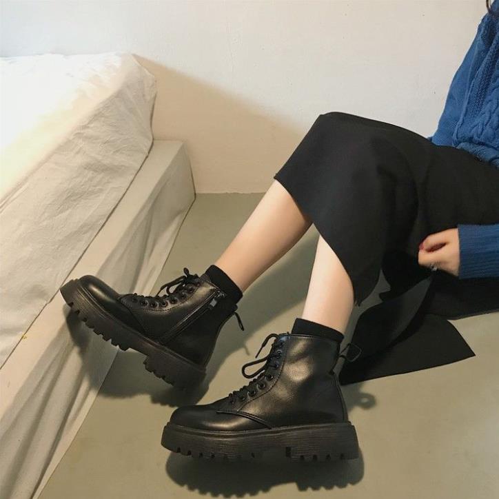 ❤Giày Bốt Martin Cổ Thấp Đế Dày Nâng Chiều Cao Phong Cách Anh Quốc Thời Trang Cho Nữ Size 35-43 42 WS