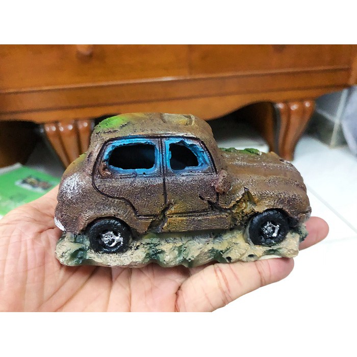 CẢNH XE HƠI TRANG TRÍ NHÀ CỬA HỒ CÁ NON BỘ 12X7X6CM