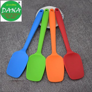 Muỗng silicon đúc 21cm - 28cm  màu ngẫu nhiên