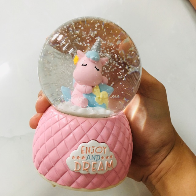 Quả cầu tuyết
