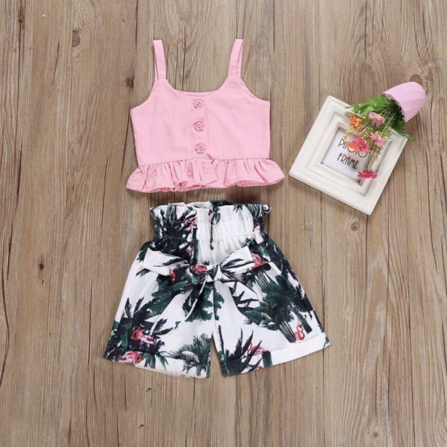Set Trang Phục 02 Chi Tiết Áo Hai Dây vs Quần Short Họa Tiết Xinh Yêu... Cho Bé Từ 01-06Tuổi.