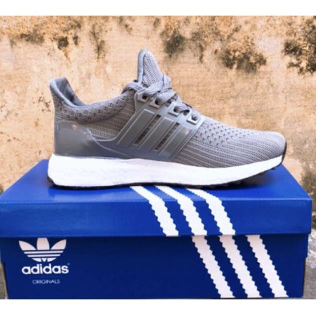 Mua ngay HÀNG CÓ SẴN FULL BOX GIẦY ULTRA BOOST [ Giảm giá 5%]