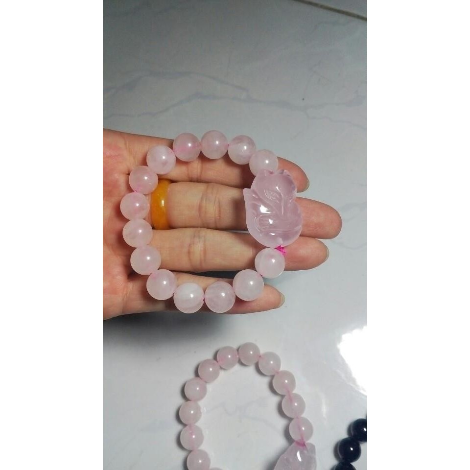 vòng hồ ly thạch anh hồng cao cấp - 300k