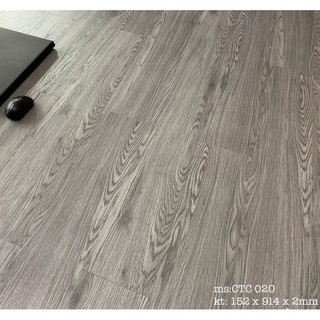 sàn nhựa vân gỗ loại 1 màu ghi bạc -sét 40 tấm