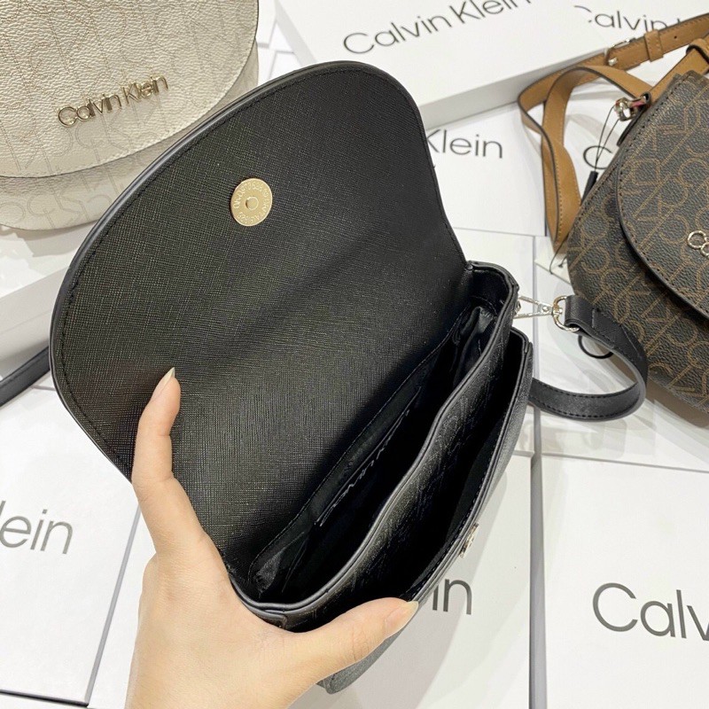 TÚI CALVIN KLEIN BẦU ĐEO CHÉO