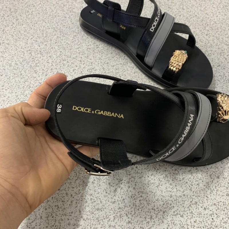 [Ảnh thật+ Kt hàng] Dép Sandal Dolce Quai Chéo Xỏ Ngón Đầu Rồng Vàng