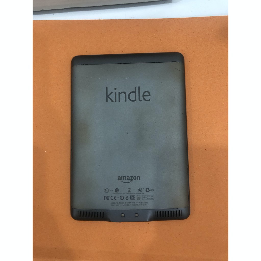 Máy đọc sách kindle touch 2011 cũ | BigBuy360 - bigbuy360.vn