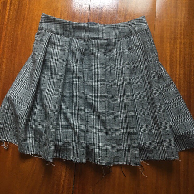 Chân váy xếp li