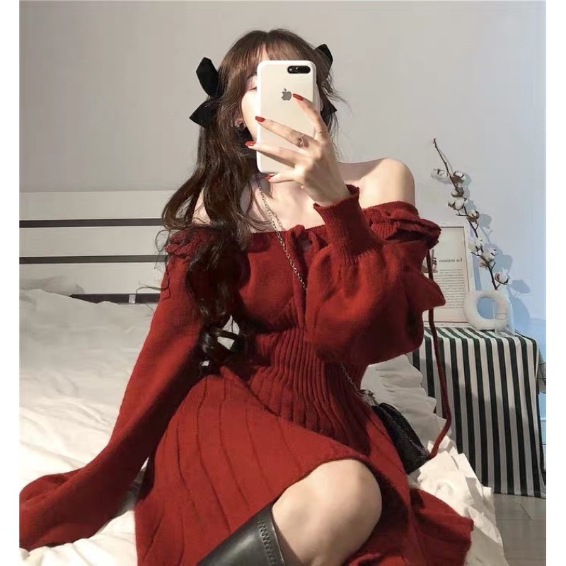 Váy len đỏ dáng xoè tay bồng dành cho bạn gái