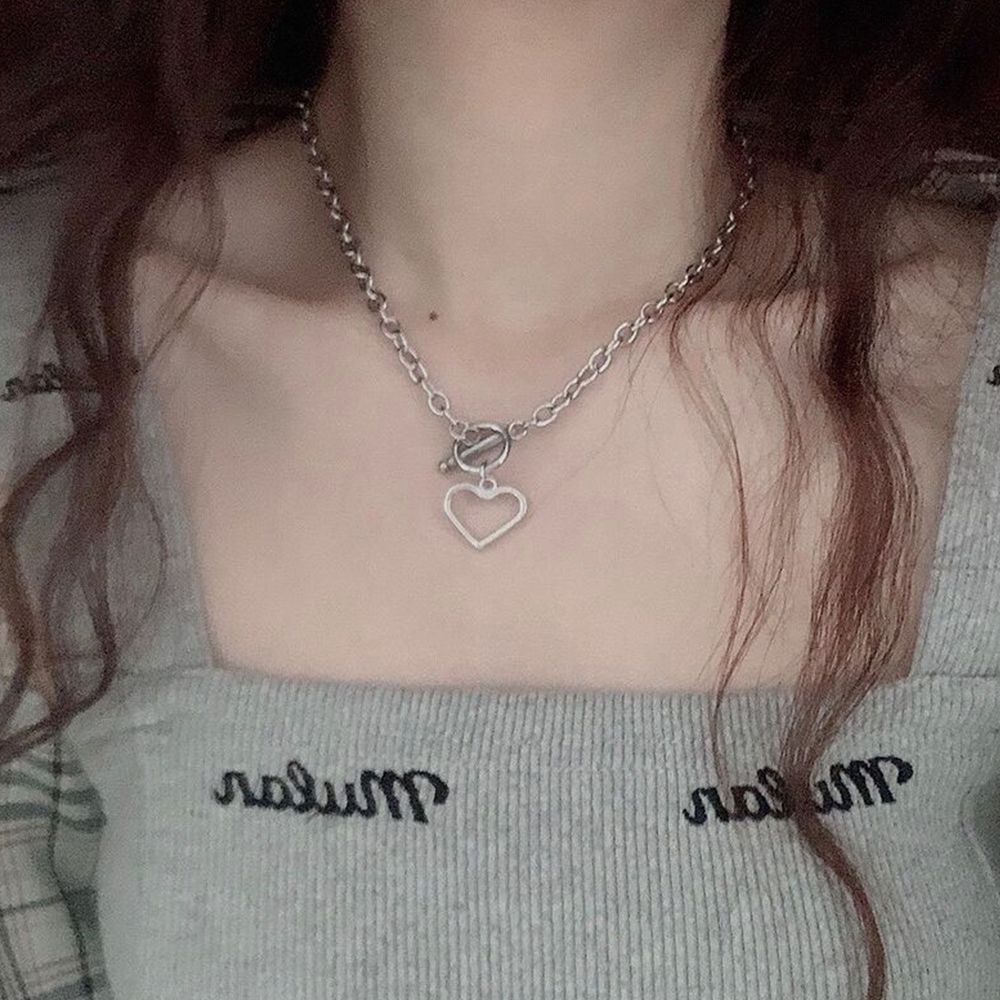 Vòng cổ choker mặt hình trái tim bằng hợp kim màu trơn phong cách Hàn Quốc cá tính thời trang cho nữ