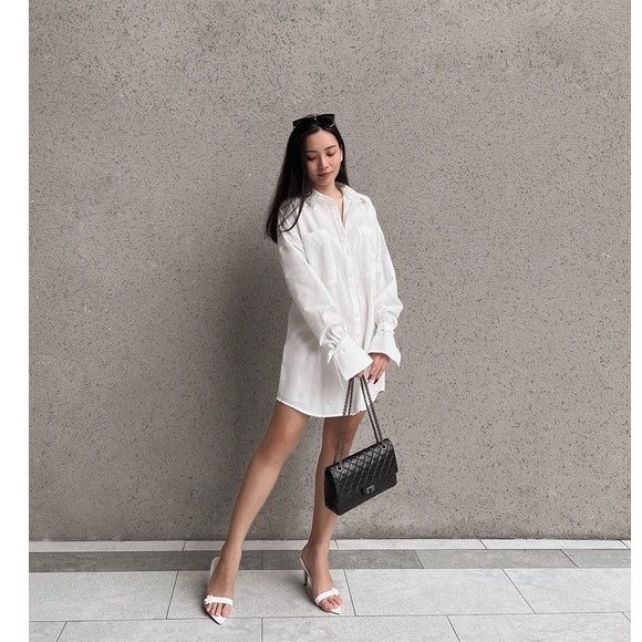 Áo sơmi trắng oversize Boa Oversized Shirt thắt nơ tay, sang trọng